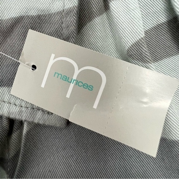 NWT MAURICES Women’s Button Blouse/Top Small Multi Color Camouflage Print Flaw - Picture 8 of 14